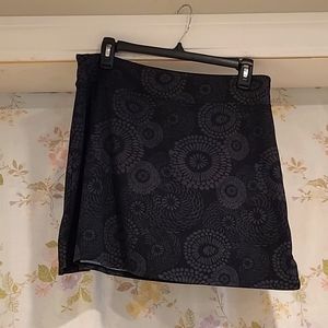 black print skort by Tranquility in a size Large